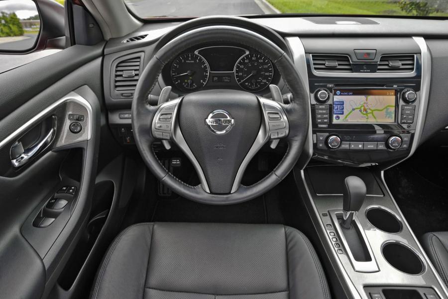 Nissan Altima 2013 года  (фото 49 из 82)